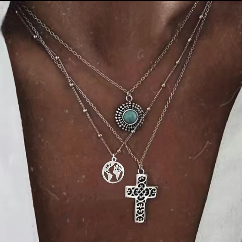 Women’s Necklace